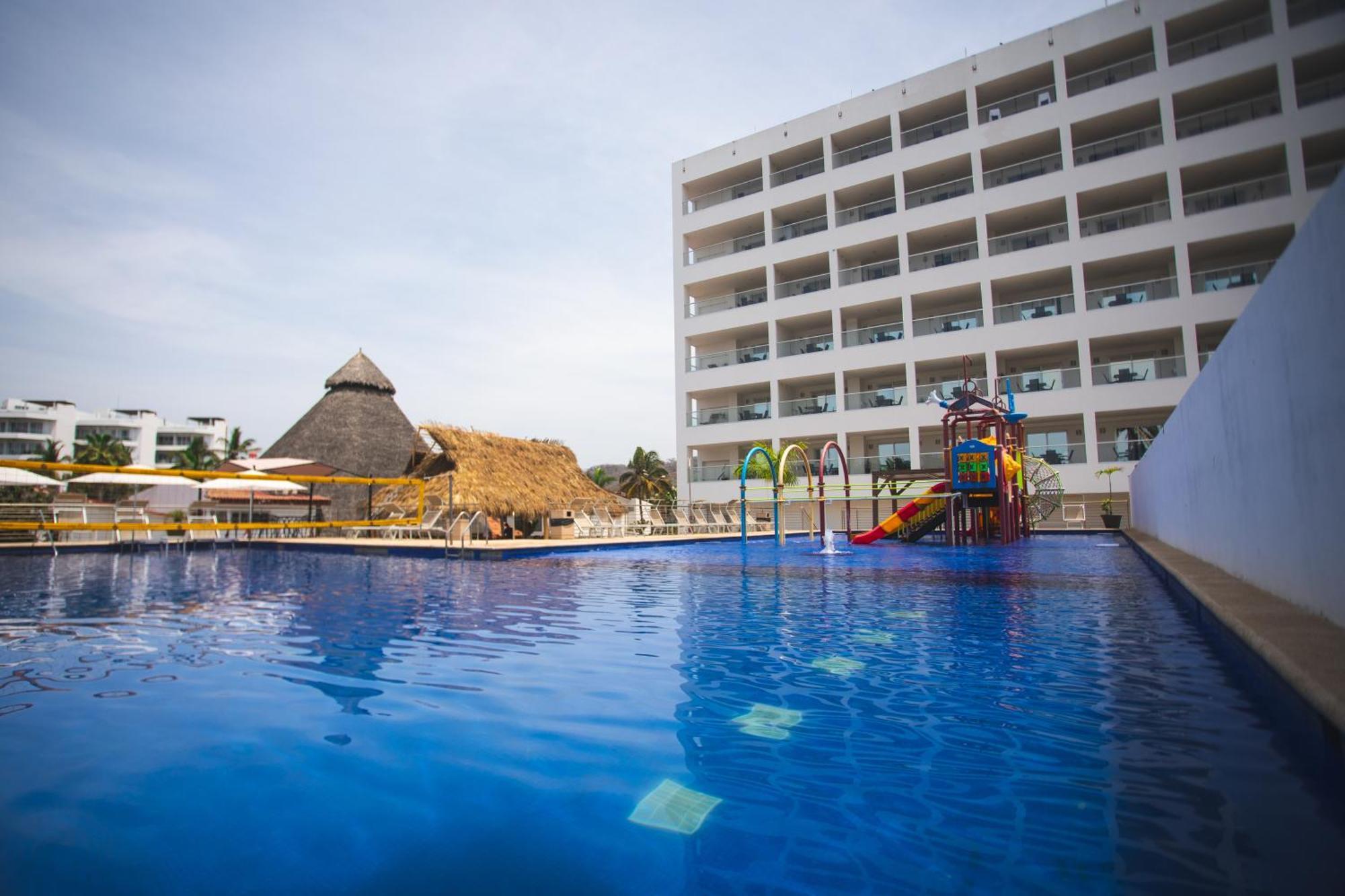 Los Picos Hotel & Suites Bucerías Buitenkant foto